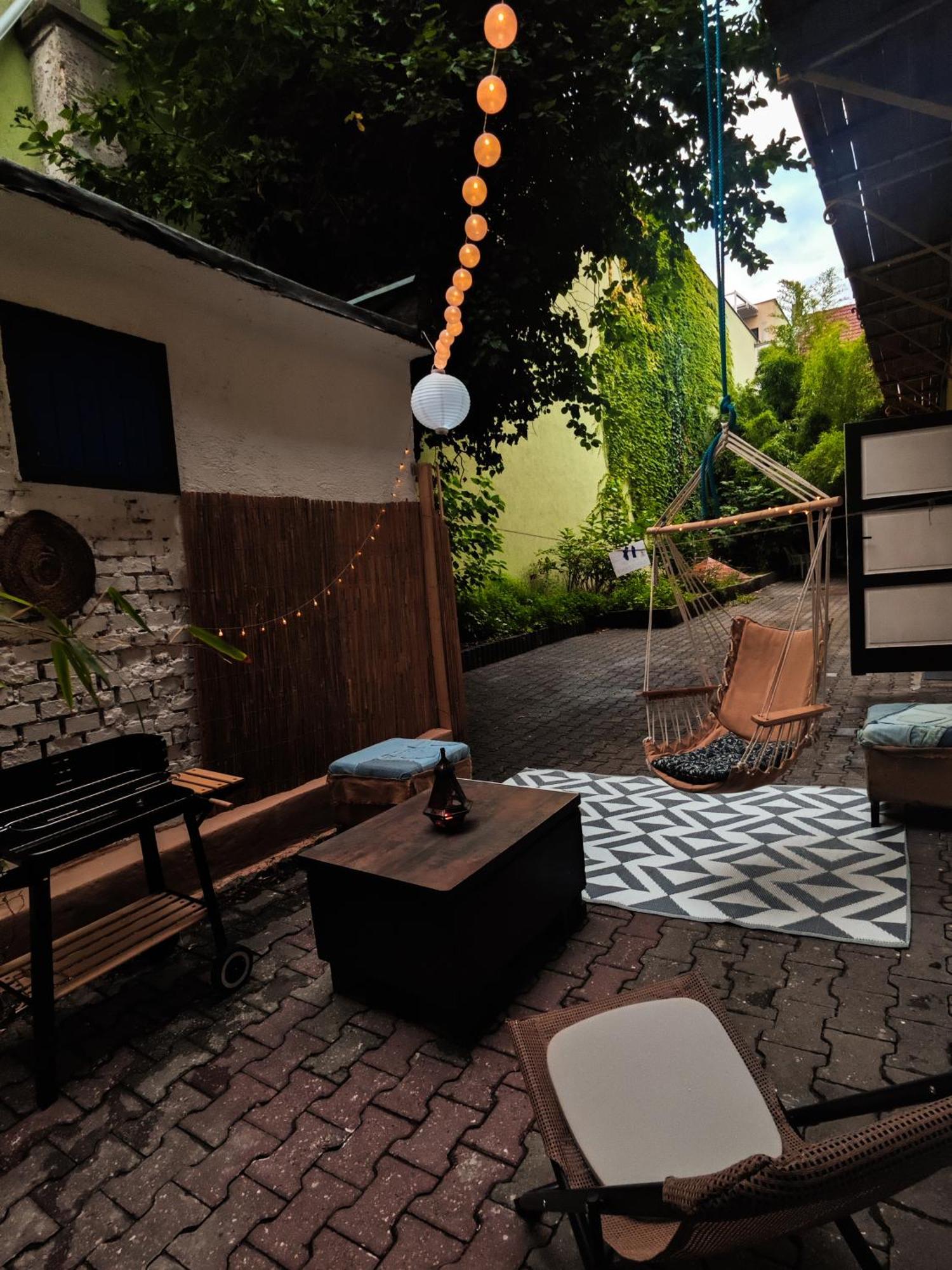 Vintage Room With Garden View Bratislava Exteriér fotografie